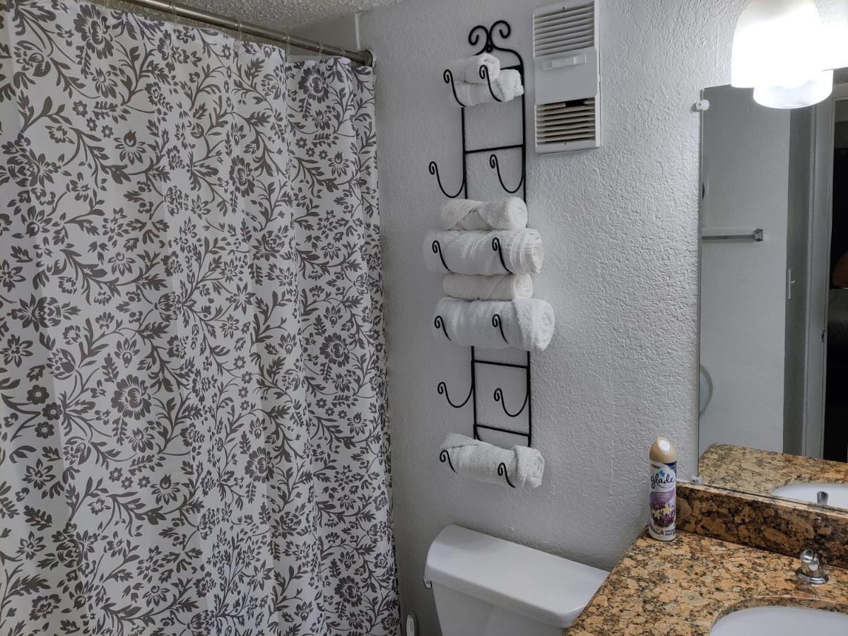 Centauri Vacation Rentals Beautiful 2-Bedroom Condo, Near All Orlando Attractions, Free Parking & Wi-Fi, King Bed, #1 Exterior foto