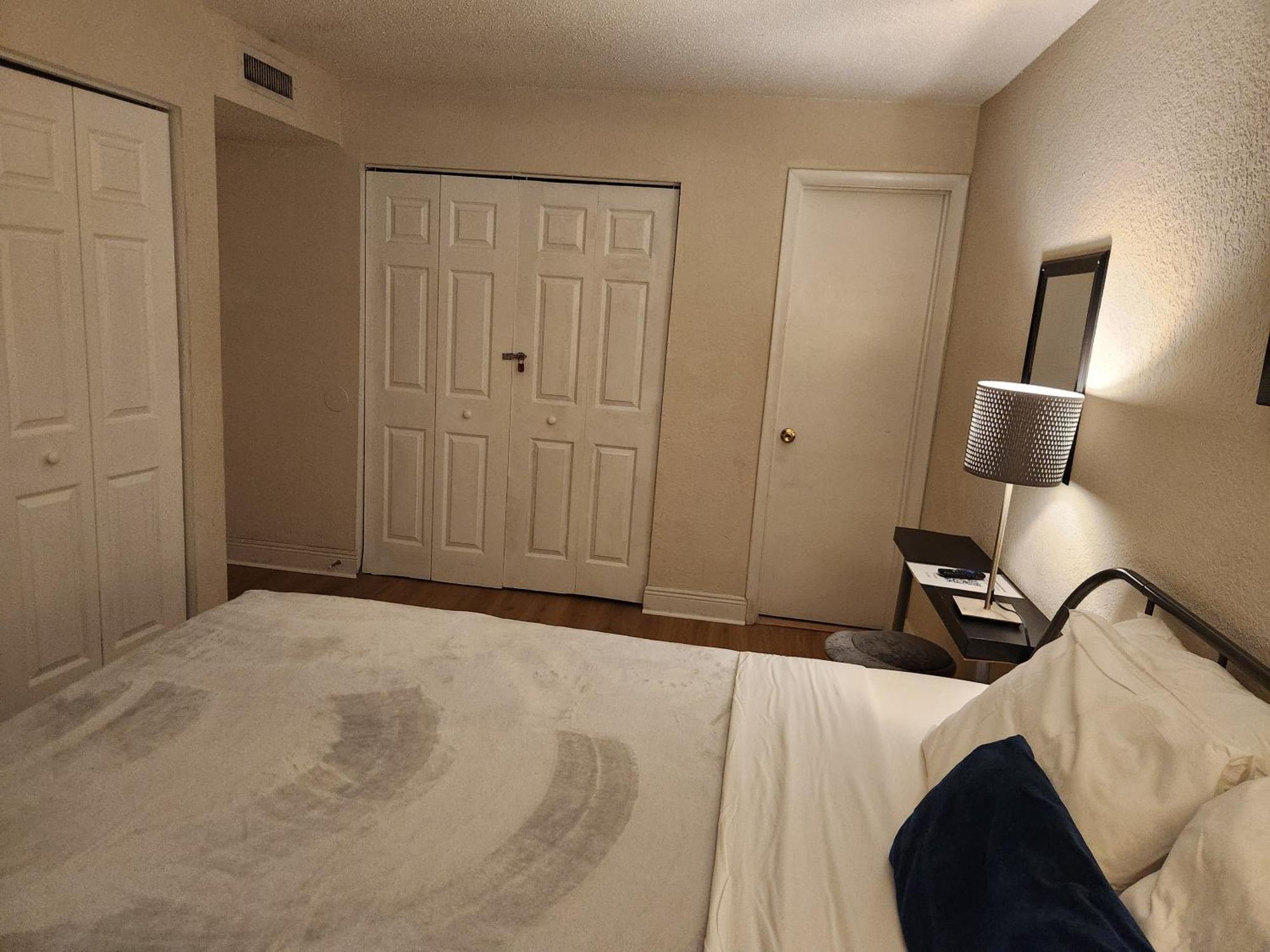 Centauri Vacation Rentals Beautiful 2-Bedroom Condo, Near All Orlando Attractions, Free Parking & Wi-Fi, King Bed, #1 Exterior foto